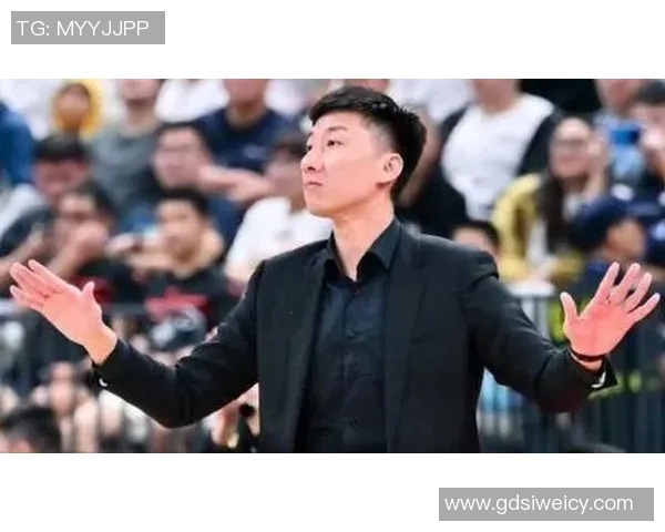 韩硕：从篮球新星到职业生涯的转折点与未来展望